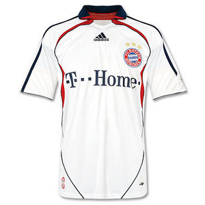 07-08 Bayern Munich Away