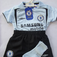 05-06 Chelsea Centenary Away Infant Kit